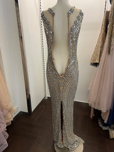 Beaded gown - Size 8